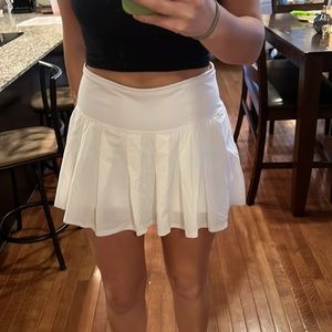 Joy Lab White Tennis Skirt / Skort